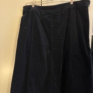 NWOT navy blue courdoroy skirt